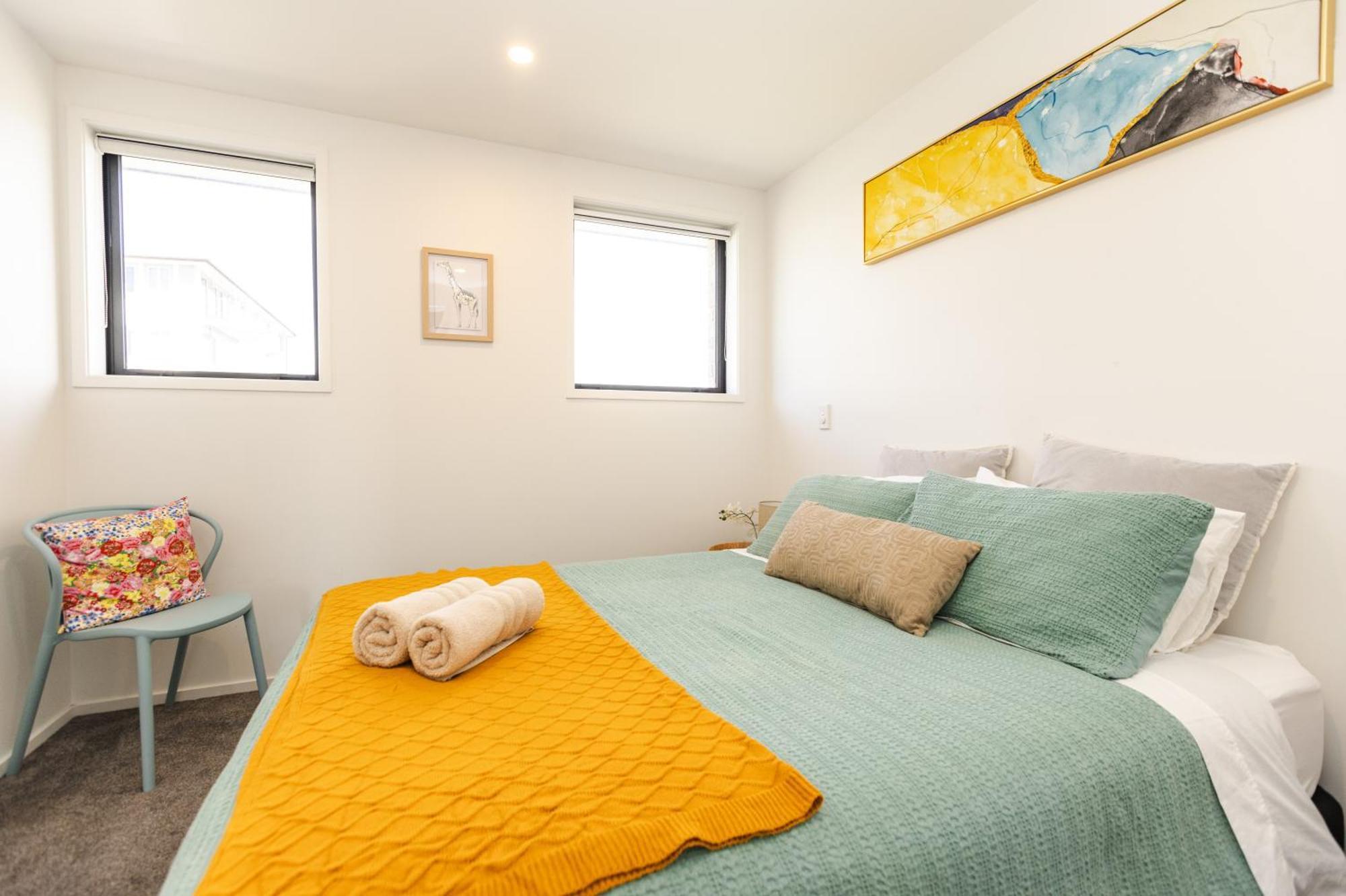 Modern 2 Bedroom By Hagley Park Christchurch Exterior photo